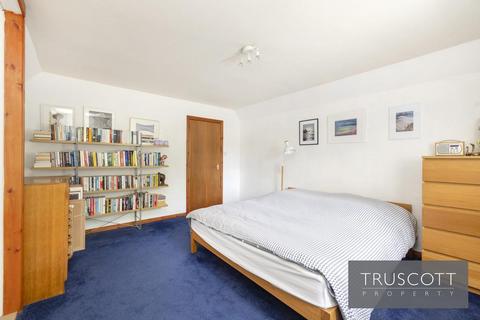 11 Lasswade Court, 32 School Green, Lasswade, EH18 1NB