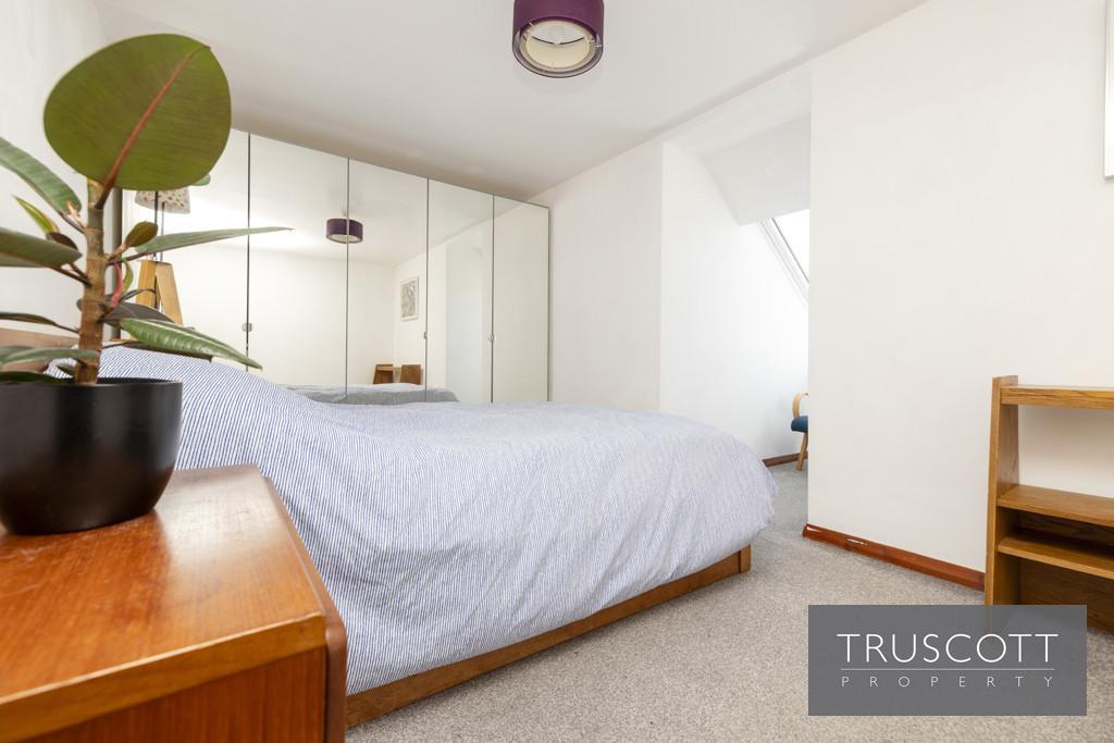 Double Bedroom 2