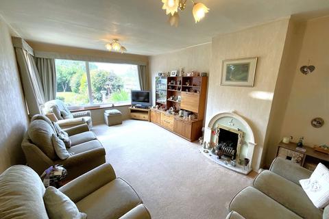 3 bedroom semi-detached house for sale, Thornhill Road, Halesowen B63