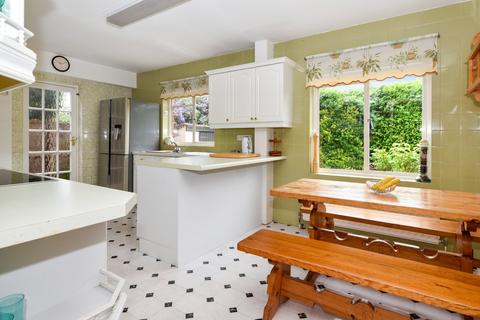 undefined, Weare Gifford, Desirable Cul de Sac / Thorpe Bay Borders, Shoeburyness, Essex, SS3