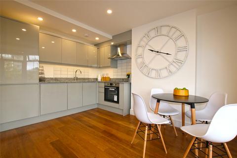 Flat 1, 15 Old Woking Road, West Byfleet, KT14 6LW