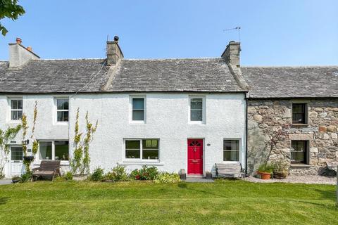 Rosewood, 2 The Square, Tomintoul, Ballindalloch, AB37 9ET