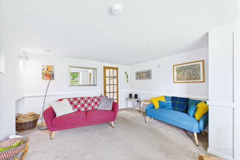 Rosewood, 2 The Square, Tomintoul, Ballindalloch, AB37 9ET