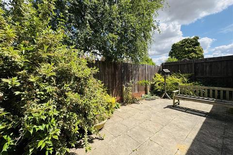 1 bedroom detached bungalow for sale, Leeks Close, Southwell