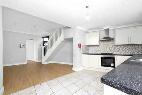 4 bedroom house for sale, Coopers Lane, Leyton, E10