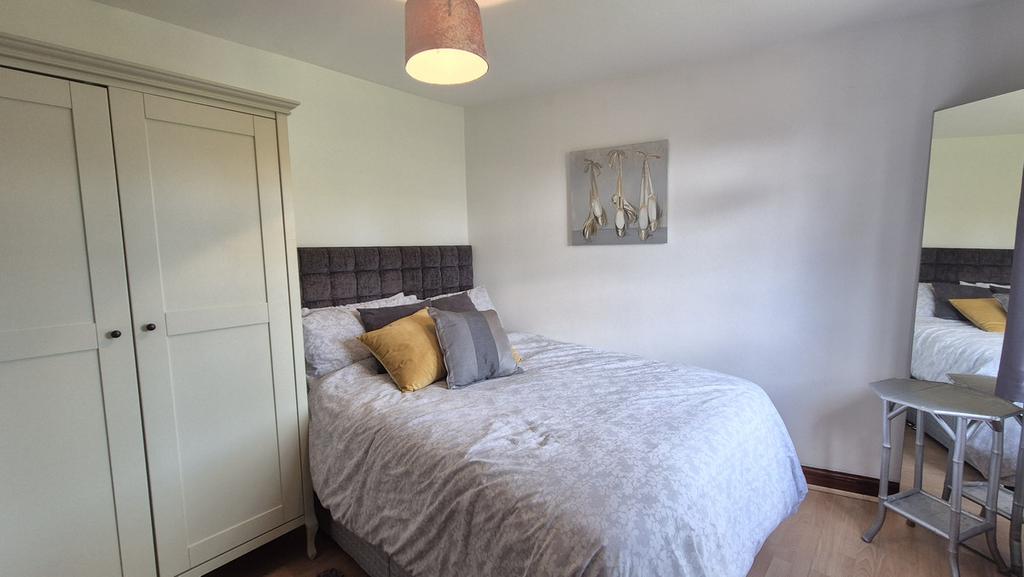 Annexe Bedroom 1