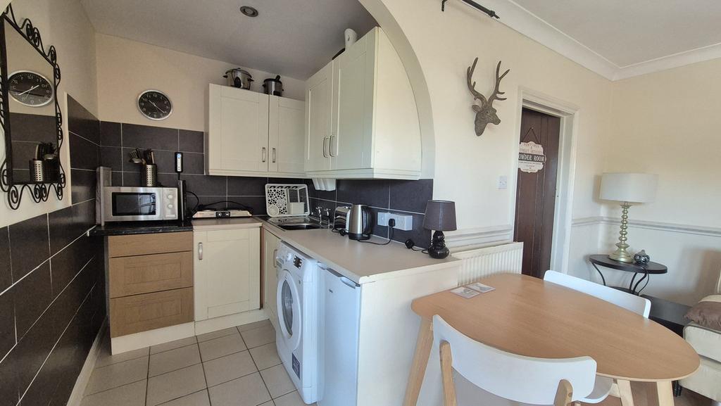 Annexe Kitchen