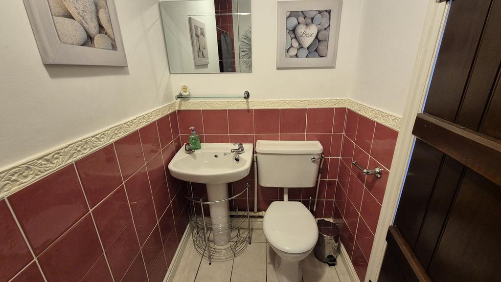 Annexe Shower Room