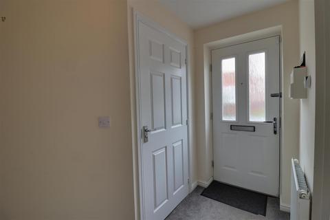 12 Teal Drive, Sandbach, CW11 3JT