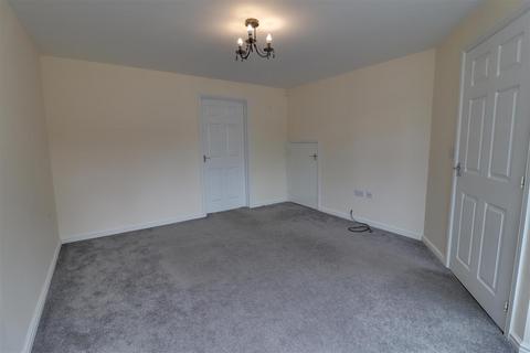 12 Teal Drive, Sandbach, CW11 3JT