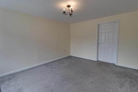 12 Teal Drive, Sandbach, CW11 3JT