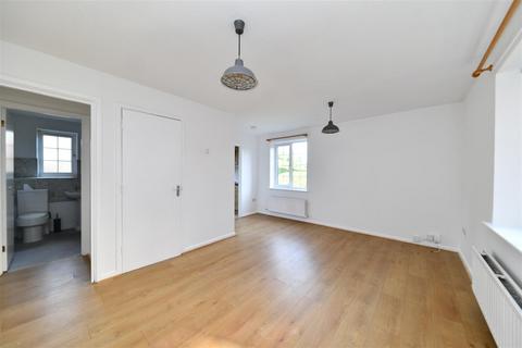 65 Pascal Way, Letchworth Garden City, SG6 1DL