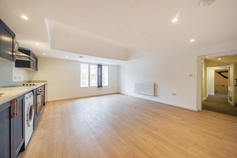 2 bedroom flat to rent, Kings Street, Maidstone, ME14