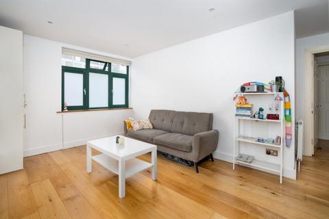 1 bedroom apartment for sale, Buckhurst Street, London, E1