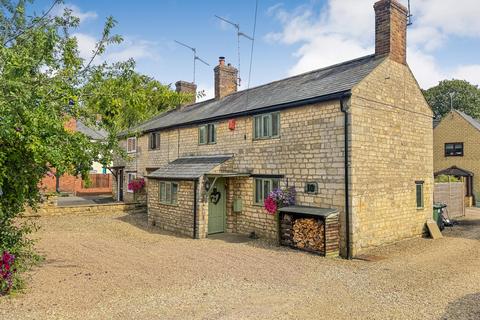 10 Chapel Road, Weldon, Corby, NN17 3HP