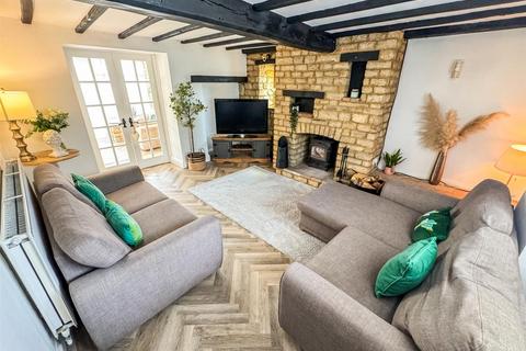 10 Chapel Road, Weldon, Corby, NN17 3HP