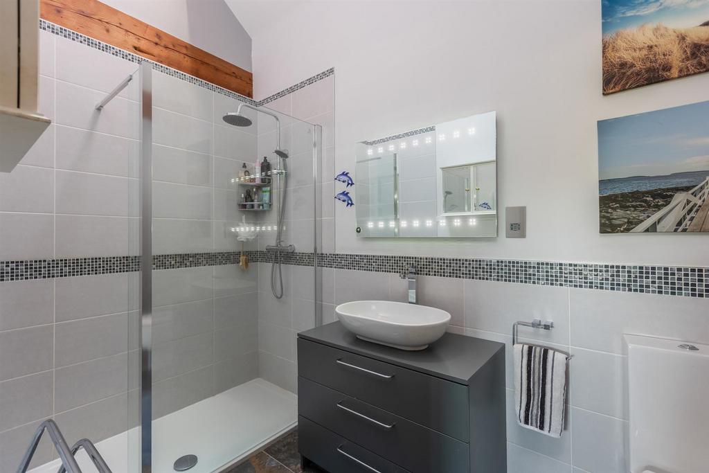 Principal Bedroom Suite