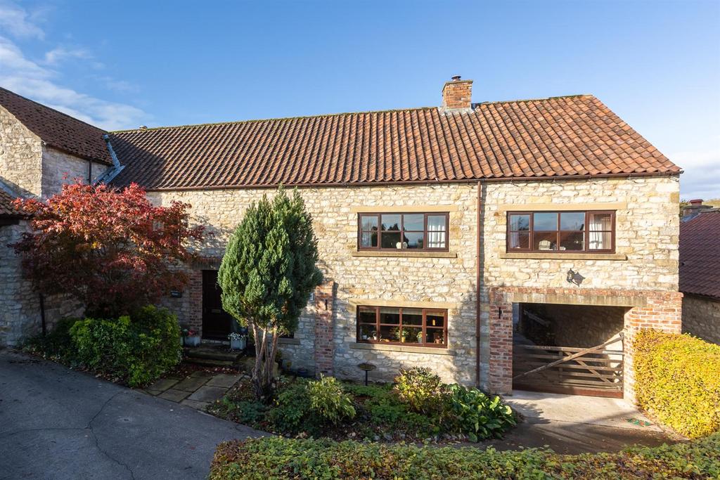 He Granary House - Front Elevation