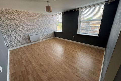 2 bedroom flat for sale, Ladysmith House, Taunton TA1