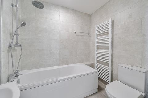 1 bedroom apartment for sale, Ilderton Road, London