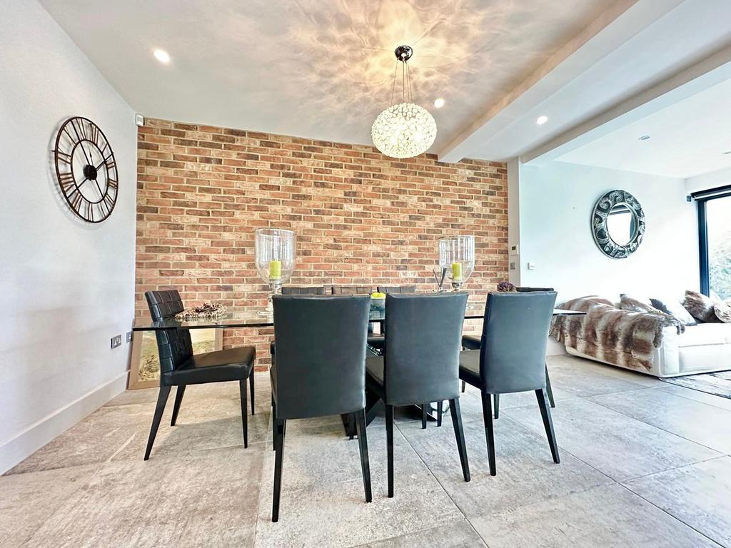 Open-plan Kitchen/Living/Dining Room