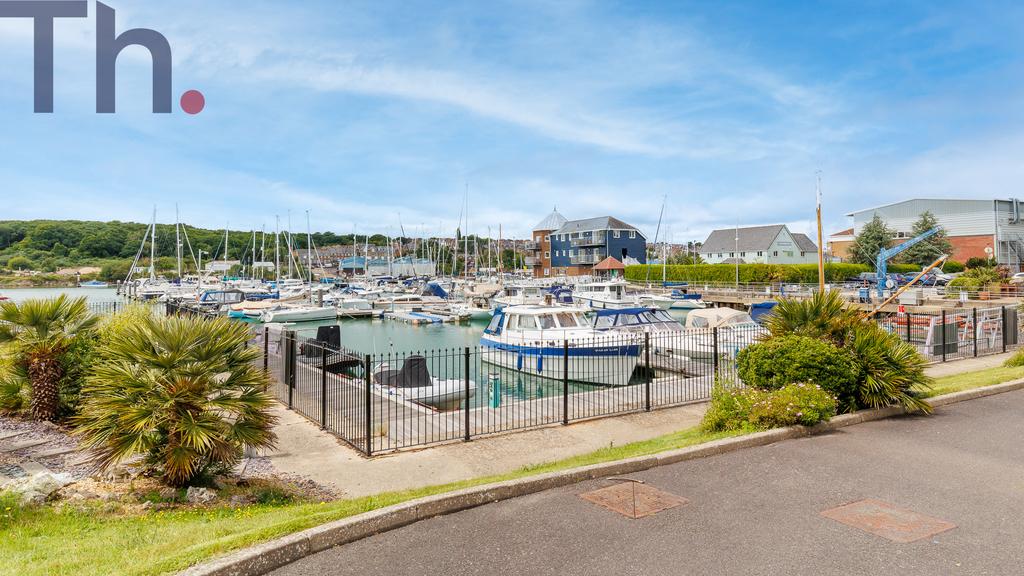 On the edge of the Marina