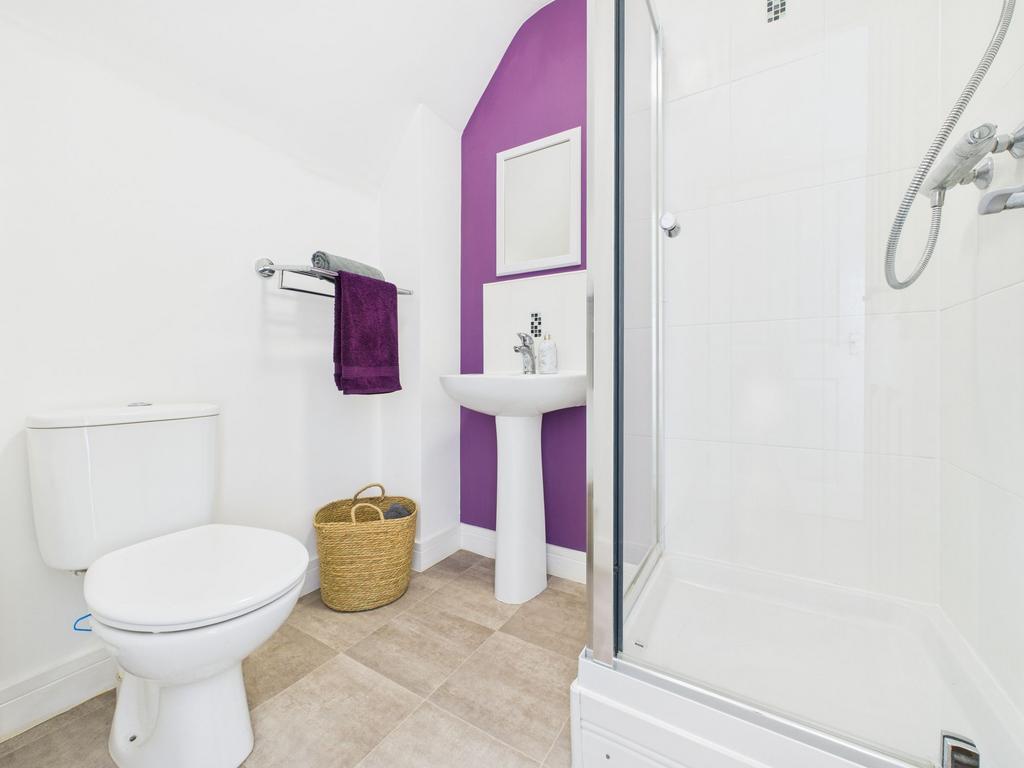 En-suite (Bedroom Two)