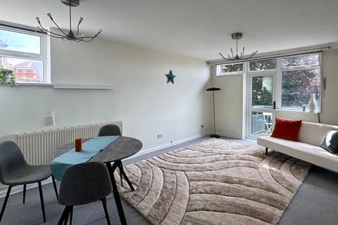 2 bedroom duplex for sale, Bradford Place, Penarth