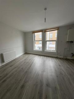 1 bedroom flat to rent, Clarence Road, London