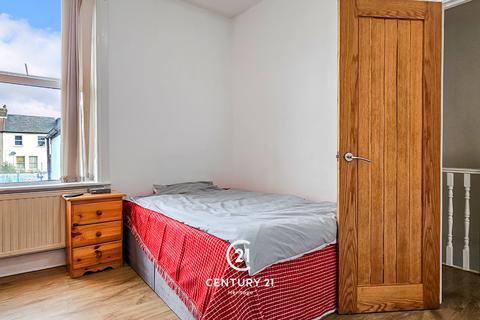 2 bedroom flat for sale, Keogh Road, Maryland, London
