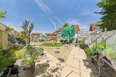 11 Barnfield Close, Northampton, NN2 8AW