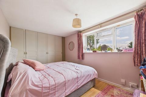 41 Buscot Drive, Abingdon, OX14 2BL