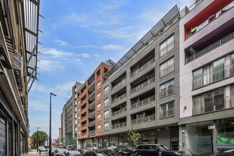 2 bedroom flat to rent, Plumbers Row, London E1