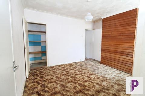 2 bedroom terraced house for sale, Edinburgh Road, Chatham, Kent, ME4