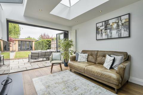 58 Willoughby Road, Kingston Upon Thames, KT2 6LJ