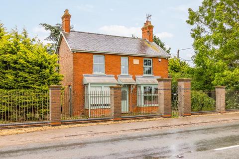 3 bedroom detached house for sale, Gosberton Road, Surfleet