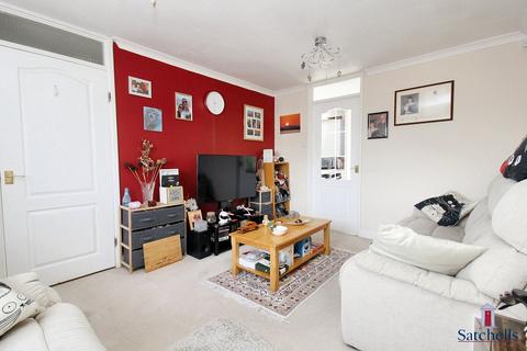 3 bedroom semi-detached house for sale, Romany Close, Letchworth Garden City, SG6