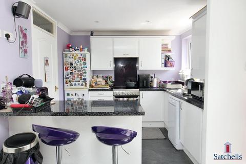 34 Romany Close, Letchworth Garden City, SG6 4JZ