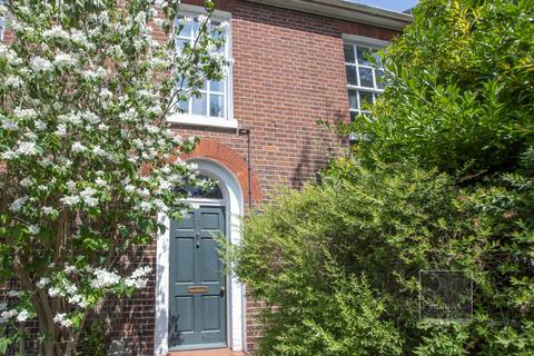 3 bedroom townhouse for sale, Grove Road, Norwich NR1