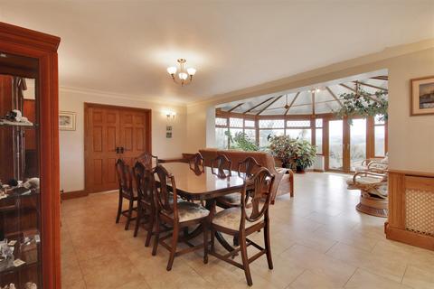6 bedroom detached house for sale, Meres Lane, Uckfield TN21