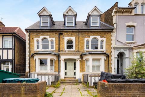 2 bedroom flat for sale, Nightingale Road, London, E5