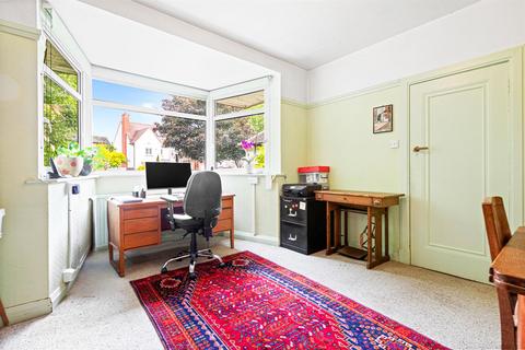 3 bedroom semi-detached house for sale, Monsell Drive, Leicester