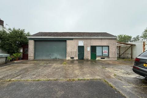Studio to rent - Heol Y Felin, Ammanford SA18