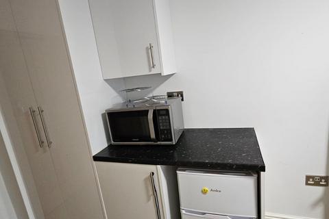 undefined, Hopton Road, Wealdstone