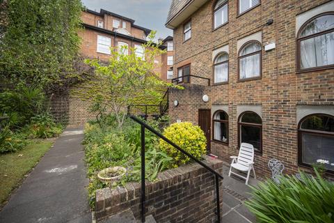 2 bedroom flat for sale, St John's Wood Road, St John's Wood, London, NW8