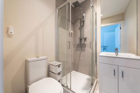 Flat 19, Broadway House, 3 High Street, Bromley, BR1 1AH