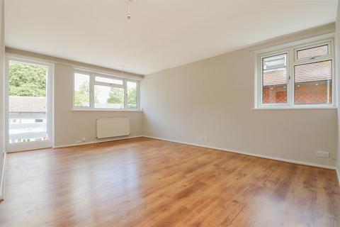2 bedroom maisonette for sale, Worthing Road, Horsham