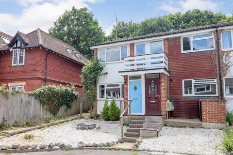 2 bedroom maisonette for sale, Worthing Road, Horsham