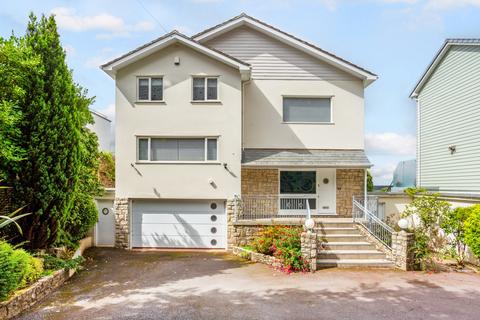 3 bedroom detached house to rent, Chaddesley Glen, Poole, Dorset, BH13