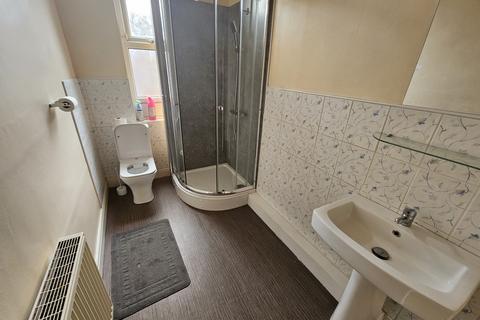 7 bedroom house to rent, Lucas Place, Leeds LS6